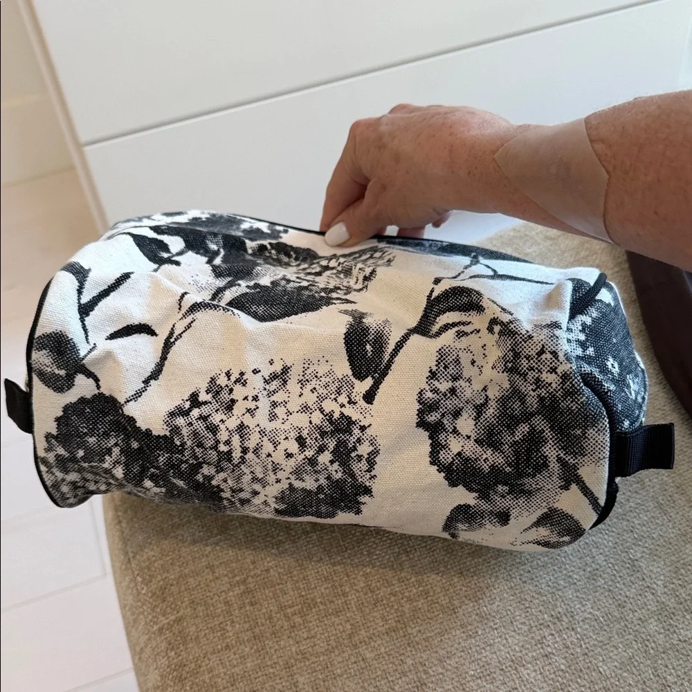 Assorted Women's Cosmetic Bags